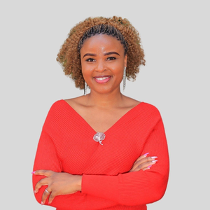 Alice Ayuma (ESG Advisor at Traction School of Governance and Business)